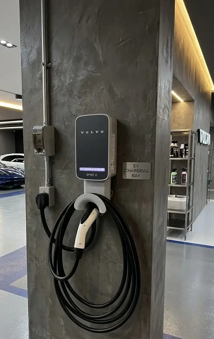 Cargador eléctrico residencial para Volvo XC40 en Andares, Guadalajara